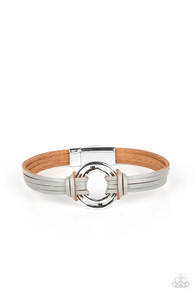 Paparazzi Jewelry Bracelets Paparazzi Bracelet Free Range Fashion Silver Paparazzi Jewelry Bracelets Paparazzi Bracelet Free Range Fashion Silver