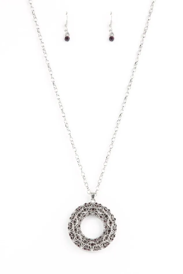 Paparazzi Jewelry Necklaces Paparazzi Necklace Wintry Wreath Purple