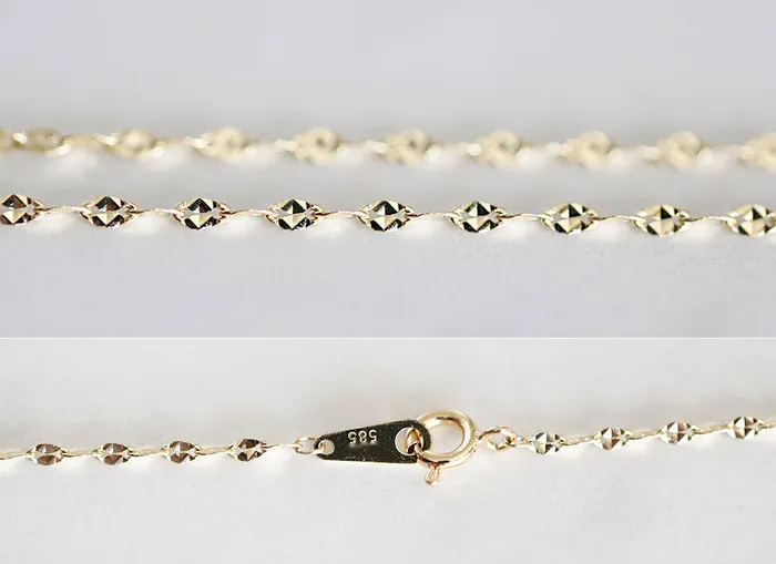 MinimalBijoux Necklaces 14K Gold Cubic Hoop Necklace