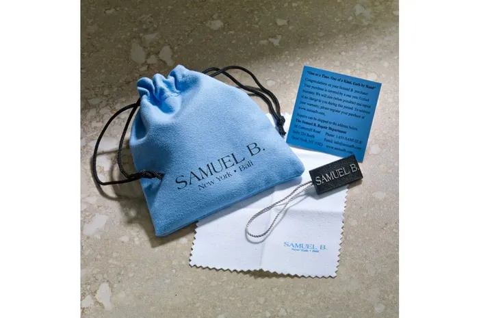 Samuel B Rings Glow X Ring Rainbow Moonstone